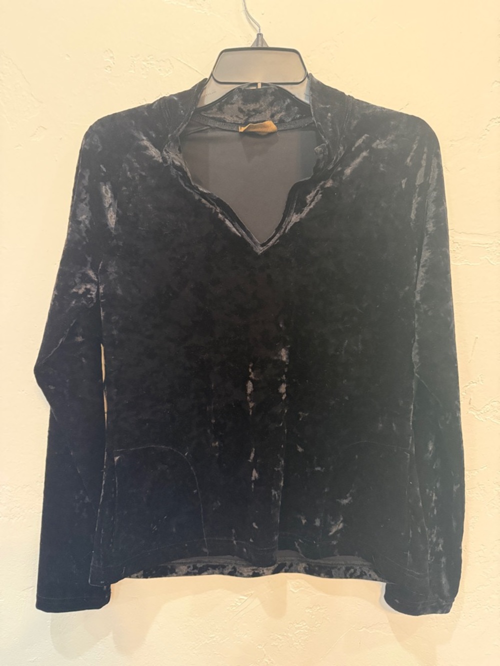 Velvet Long Sleeve V-Neck Black! Soft-hard to describe fabric than crushedvelvet